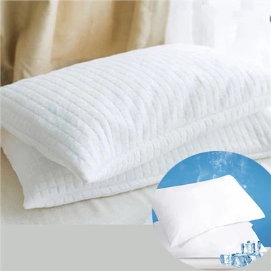 गर्मियों के लिए कूल टच पिलो कवर